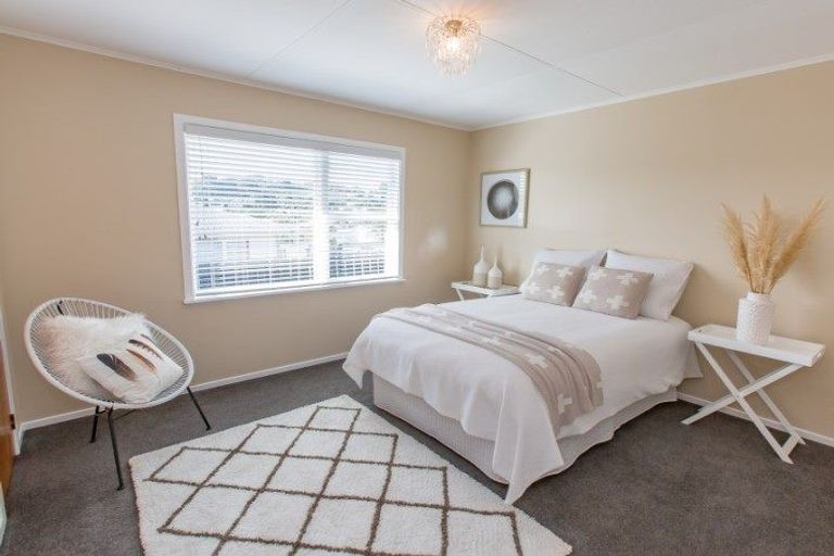Photo of property in 406 Warspite Avenue, Ascot Park, Porirua, 5024
