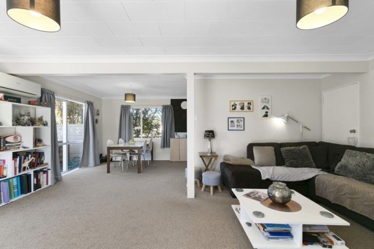 Photo of property in 42 Mcgowan Road, Wainuiomata, Lower Hutt, 5014