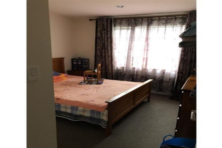Photo of property in 79 Hugh Green Drive, Pinehill, Auckland, 0632