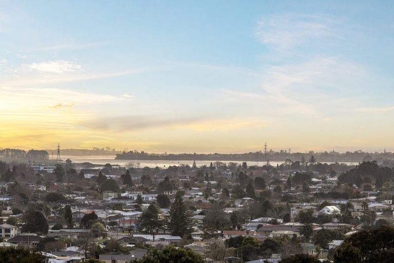 Photo of property in 20a Putiputi Way, Papakura, 2110