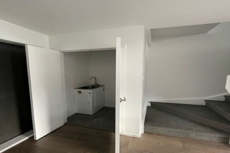 Photo of property in 27/28 Westgate Drive, Westgate, Auckland, 0614