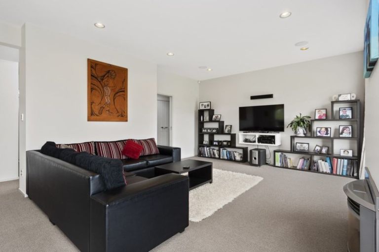 Photo of property in 54 Merriman Place, Pyes Pa, Tauranga, 3112