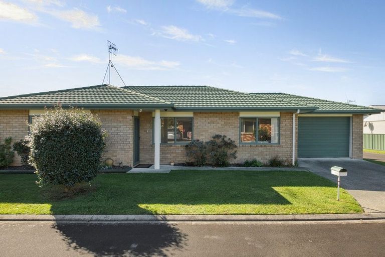 Photo of property in 9 Donegal Place, Katikati, 3129