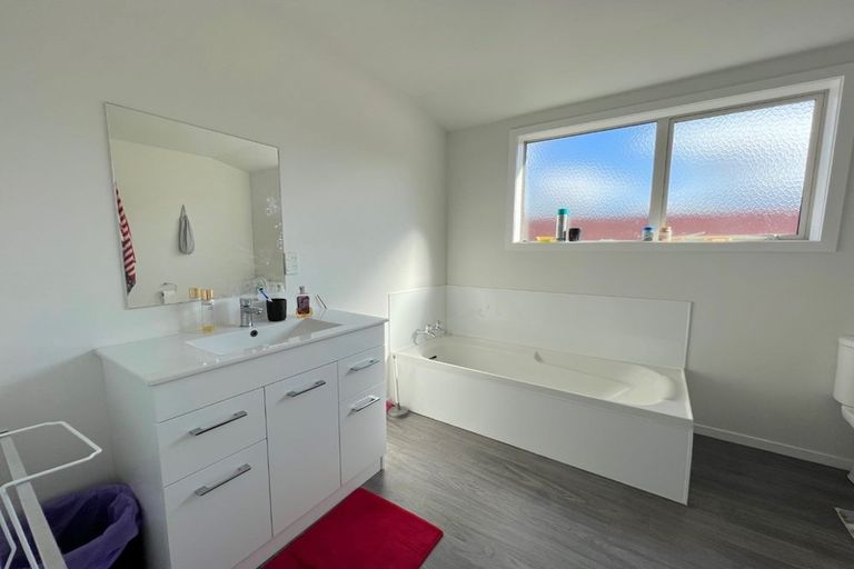 Photo of property in 23 Grimsby Grove, Wainuiomata, Lower Hutt, 5014