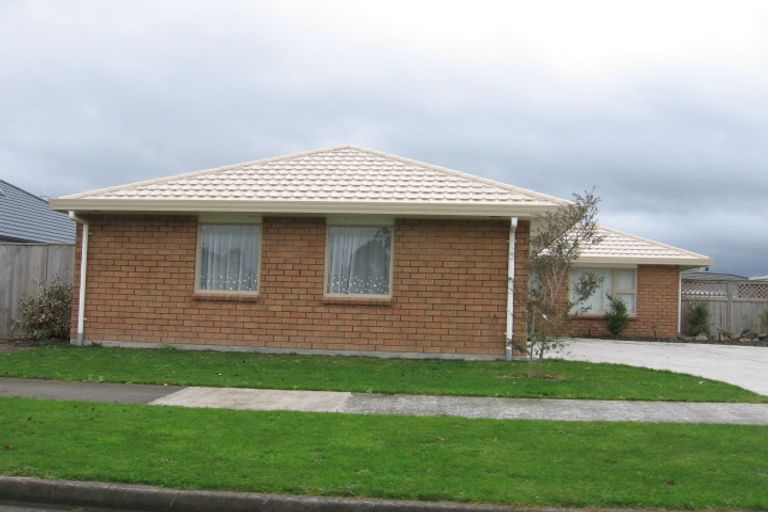 Photo of property in 30 Parnell Heights Drive, Kelvin Grove, Palmerston North, 4414