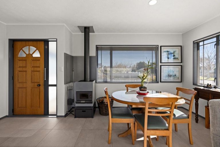 Photo of property in 21 Elbourne Street, Taradale, Napier, 4112