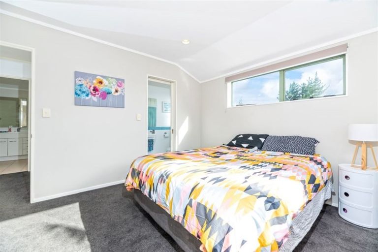 Photo of property in 4 Nectar Avenue, Glen Eden, Auckland, 0602