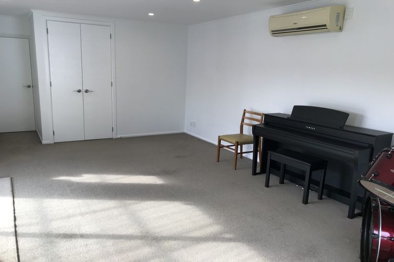 Photo of property in 13 Nathan Street, Tawa, Wellington, 5028