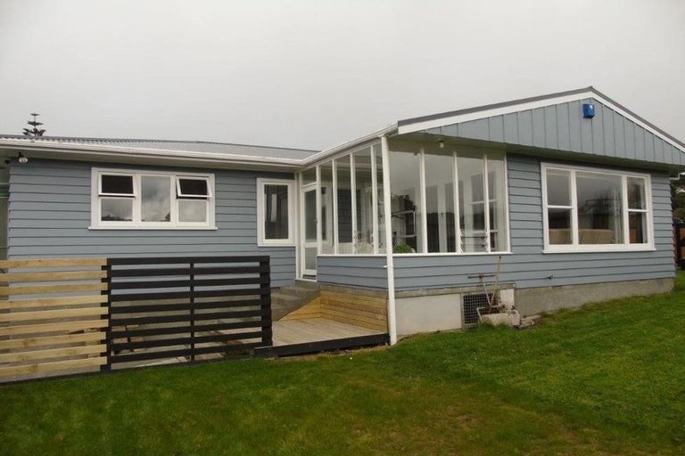 Photo of property in 8 Glen Alton Avenue, Paparangi, Wellington, 6037