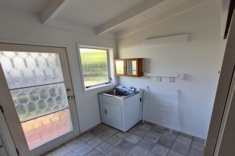 Photo of property in 16 Unity Road, Waitakere, Auckland, 0781