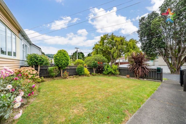 Photo of property in 27 Gadsby Street, Avalon, Lower Hutt, 5011