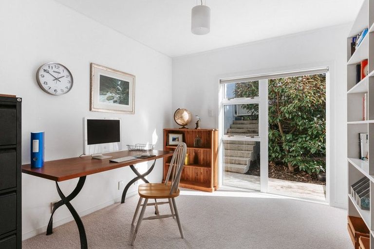 Photo of property in 75 Sutherland Road, Brookfield, Tauranga, 3110