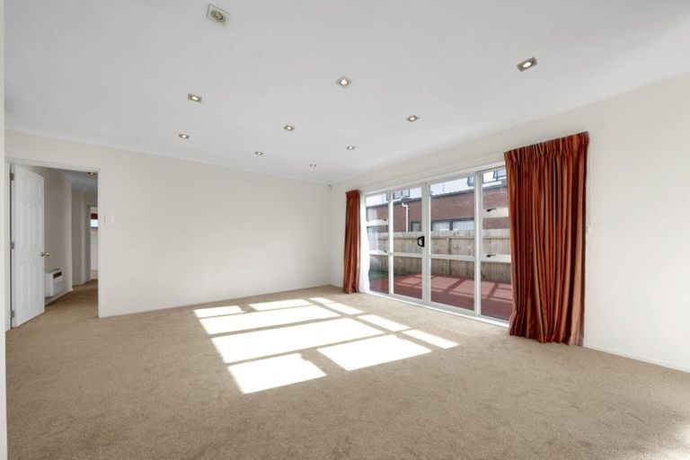 Photo of property in 29 Tilberg Street, Favona, Auckland, 2024