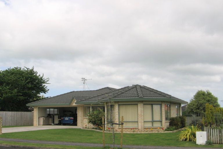 Photo of property in 2 Loveridge Place, Morrinsville, 3300