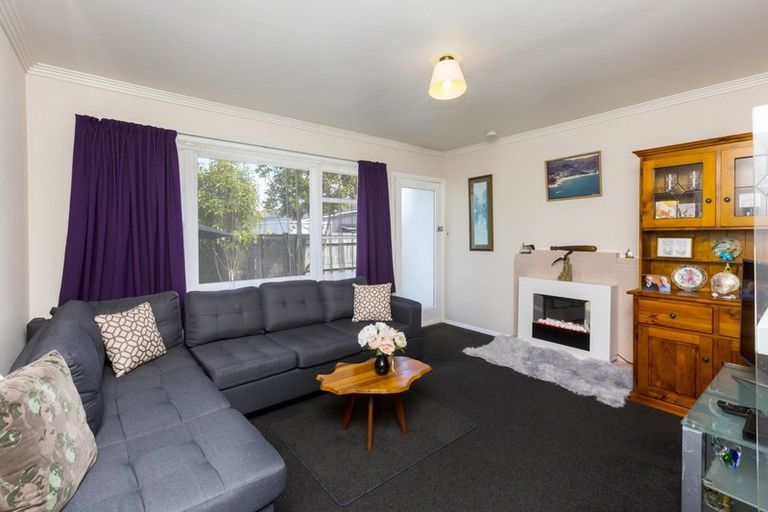 Photo of property in 4/6 Ruahine Street, Trentham, Upper Hutt, 5018