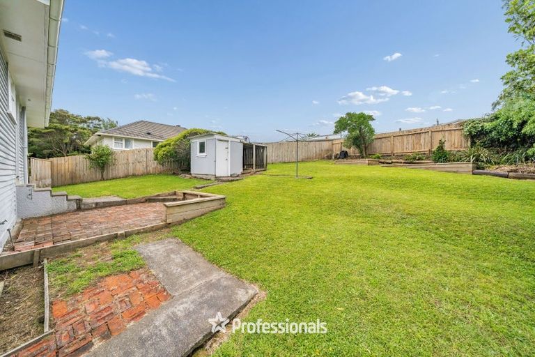 Photo of property in 54 Bird Grove, Stokes Valley, Lower Hutt, 5019