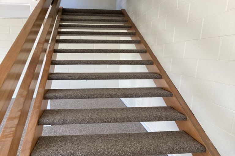 Photo of property in 33u1 Frankmoore Avenue, Johnsonville, Wellington, 6037