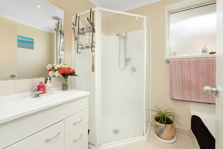 Photo of property in 70b Kaitemako Road, Welcome Bay, Tauranga, 3112