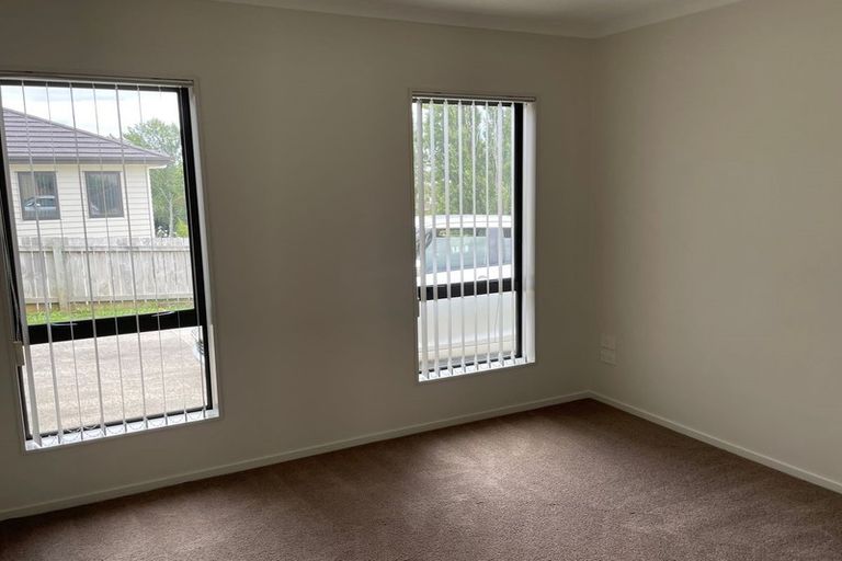 Photo of property in 24 Harrisville Road, Tuakau, 2121