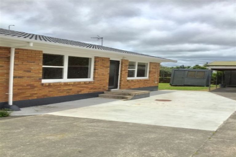 Photo of property in 2/79 Rimu Street, New Lynn, Auckland, 0600