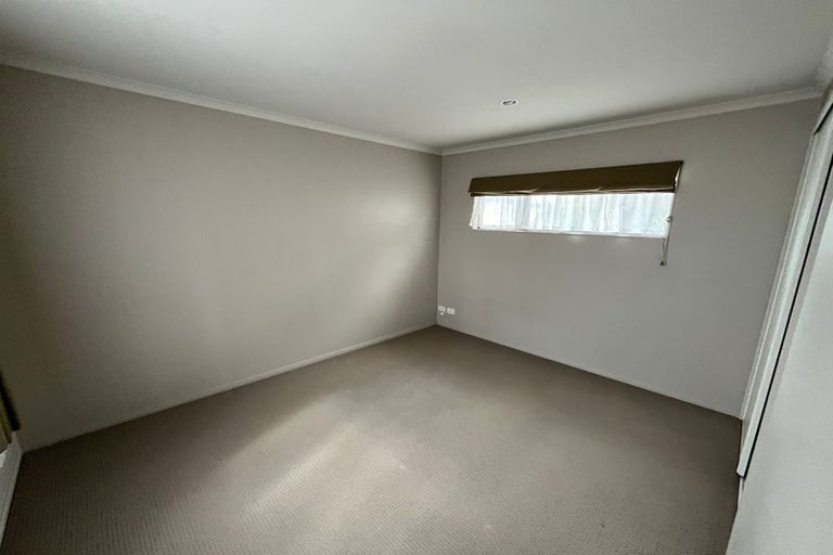 Photo of property in 66 Blackwood Drive, Wattle Downs, Auckland, 2103