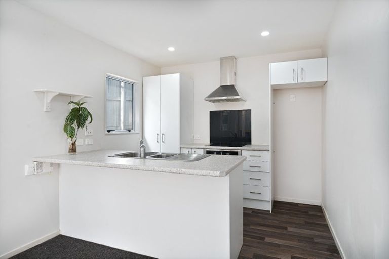 Photo of property in 13 Gala Place, Henderson, Auckland, 0612
