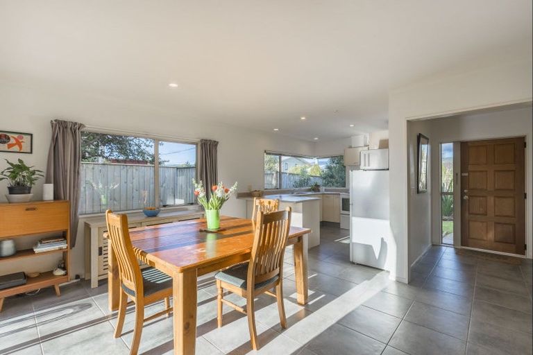 Photo of property in 23 Michael Road, Paraparaumu Beach, Paraparaumu, 5032