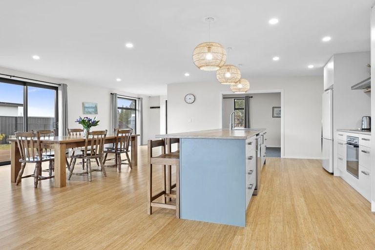 Photo of property in 2 Glenfield Avenue, Twizel, 7901
