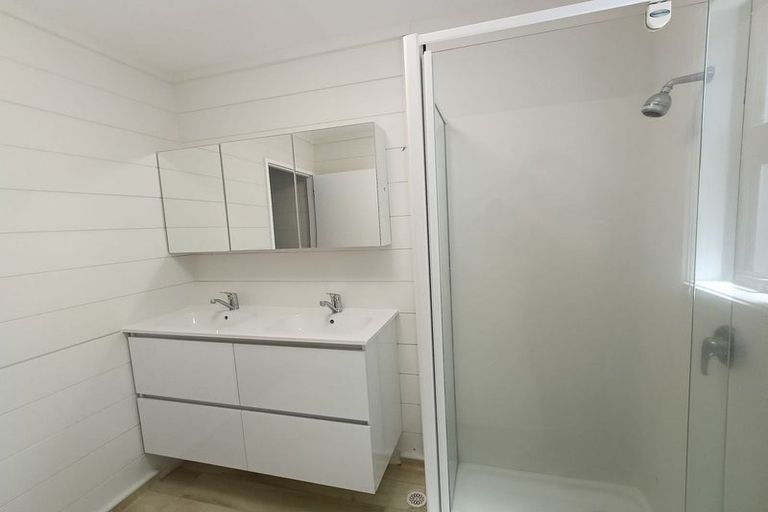 Photo of property in Drummond Street Flats, 17/19u Drummond Street, Mount Cook, Wellington, 6021