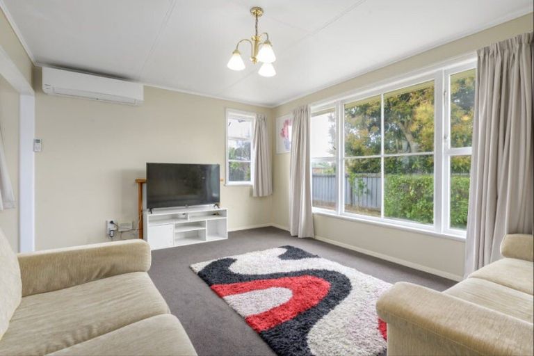 Photo of property in 9 Coleridge Drive, Enderley, Hamilton, 3214