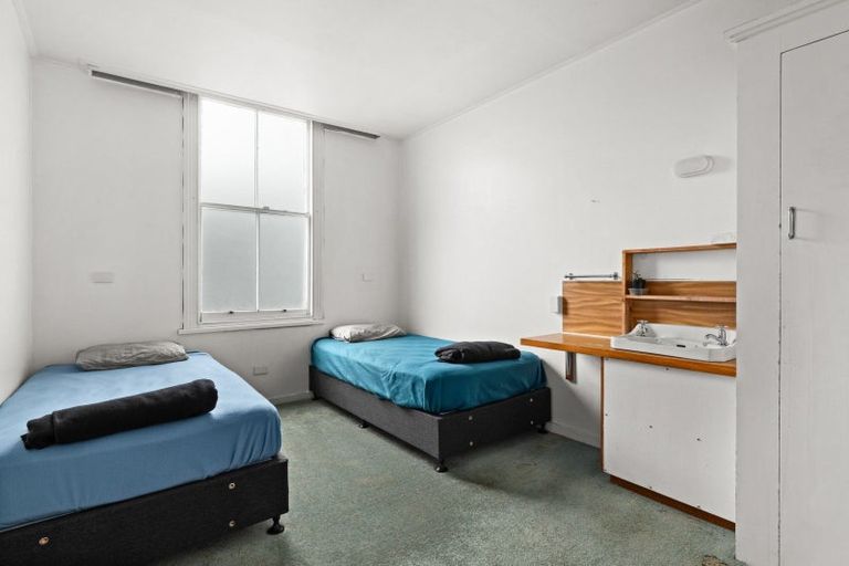 Photo of property in 1117 Karamu Road North, Mayfair, Hastings, 4122