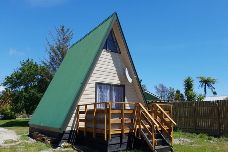 Photo of property in 25 Orowaiti Road, Westport, 7825