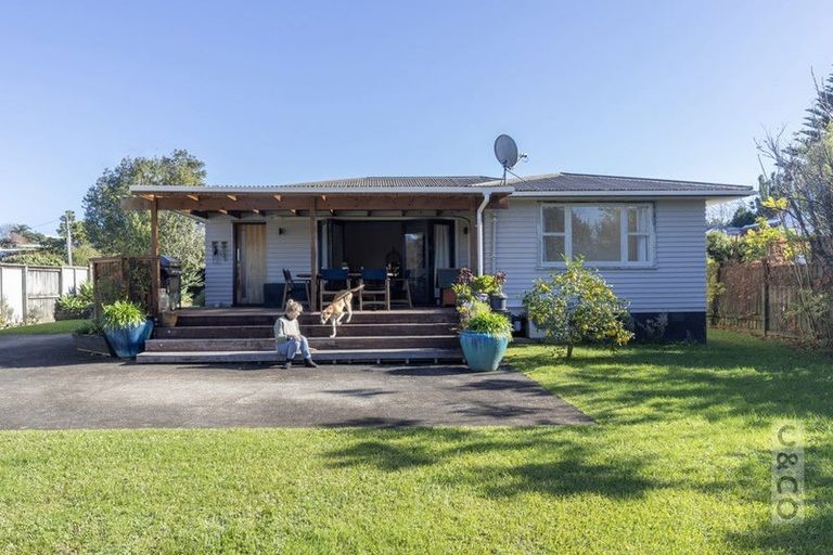 Photo of property in 33 Maude Street, Riverhead, 0820