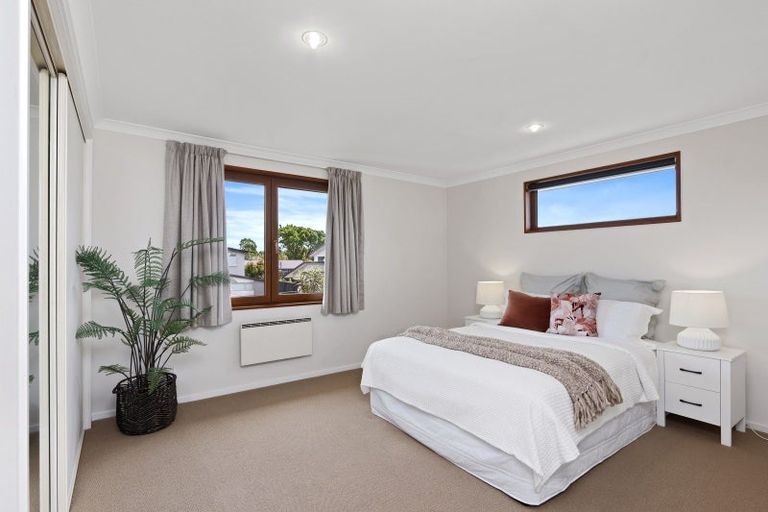 Photo of property in 9 Taylors Avenue, Bryndwr, Christchurch, 8052