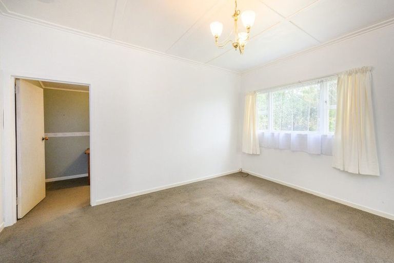 Photo of property in 18 Harris Street, Marton, 4710