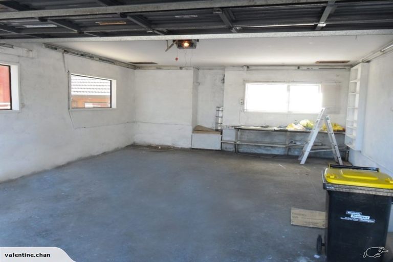 Photo of property in 40 Cunliffe Street, Johnsonville, Wellington, 6037