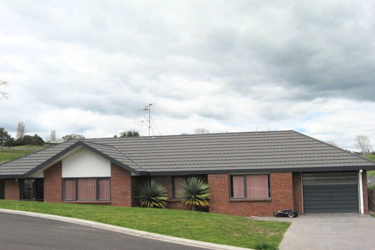 Photo of property in 8 Molyneux Place, Welcome Bay, Tauranga, 3112