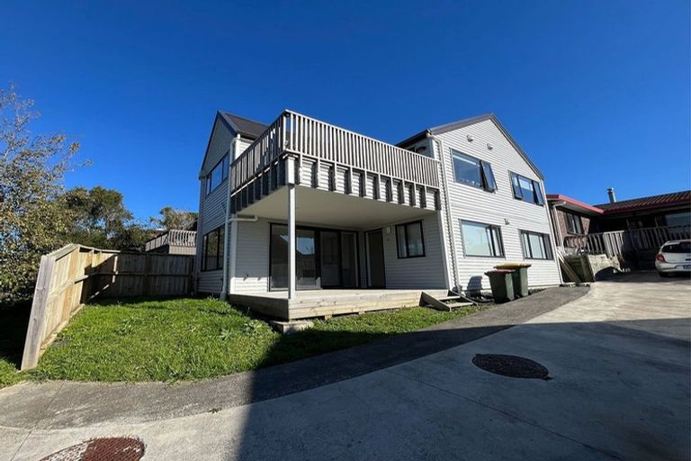 Photo of property in 38 White Heron Drive, Massey, Auckland, 0614