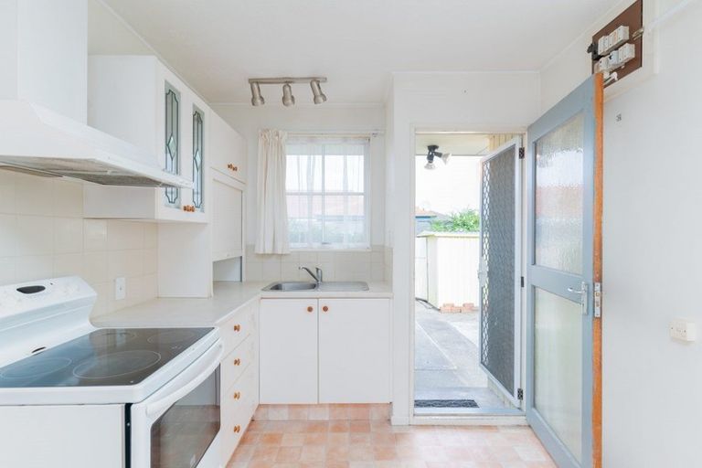 Photo of property in 4/82 Brynley Street, Hornby, Christchurch, 8042