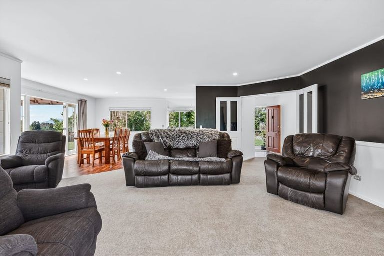 Photo of property in 30 Ramsay Drive, Acacia Bay, Taupo, 3385