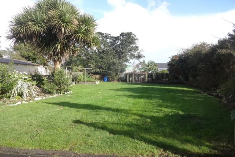 Photo of property in 60 Derby Street, Westport, 7825