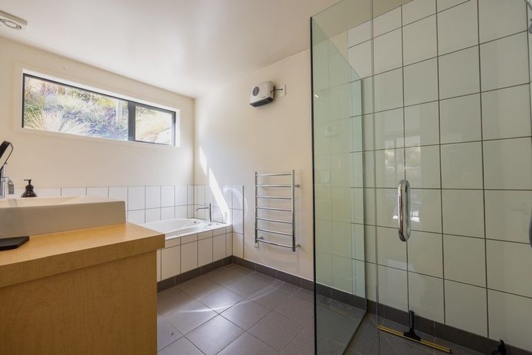 Photo of property in 5a Matrica Court, Wanaka, 9305