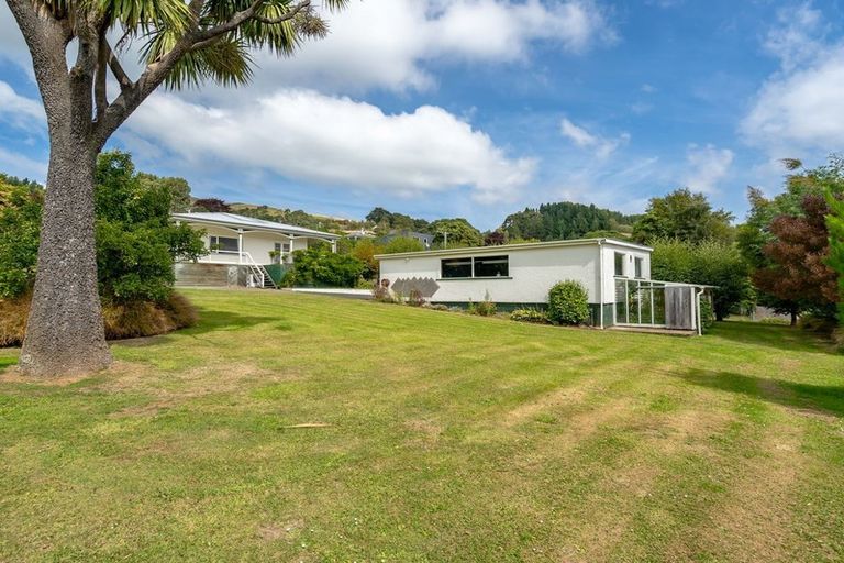 Photo of property in 1 Waikana Street, Broad Bay, Dunedin, 9014