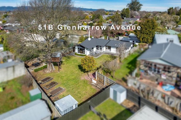 Photo of property in 51b Glenharrow Avenue, Avonhead, Christchurch, 8042