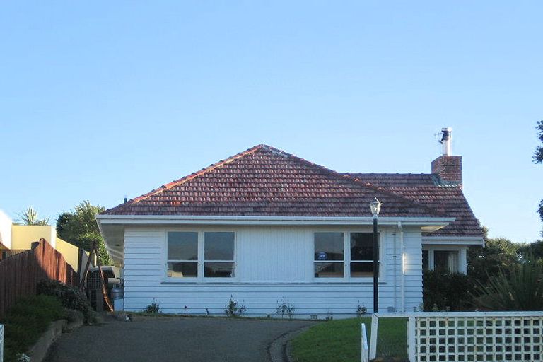 Photo of property in 14 Nathan Avenue, Paraparaumu Beach, Paraparaumu, 5032