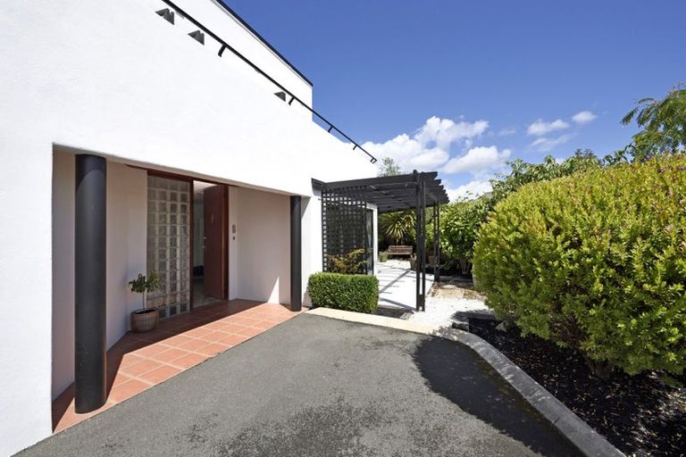 Photo of property in 16 Windleborn Place, Richmond, 7020
