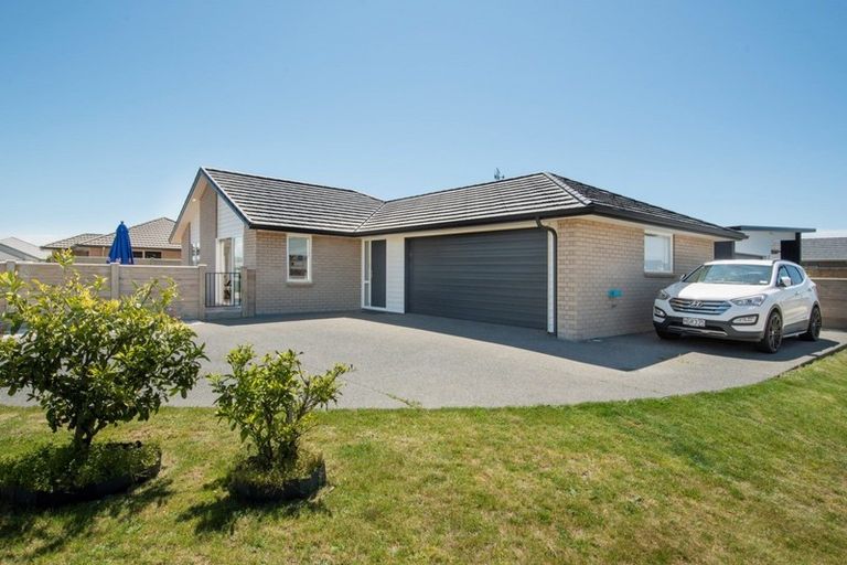Photo of property in 3 Mere Street, Papamoa Beach, Papamoa, 3118