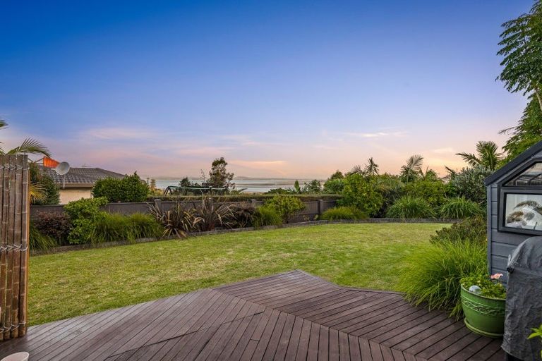 Photo of property in 18 Wiseley Road, Hobsonville, Auckland, 0618