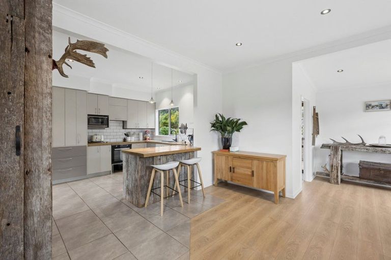 Photo of property in 152 Doctors Point Road, Waitati, 9085
