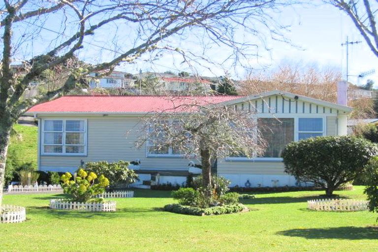 Photo of property in 26 Meldrum Street, Te Kamo, Whangarei, 0112